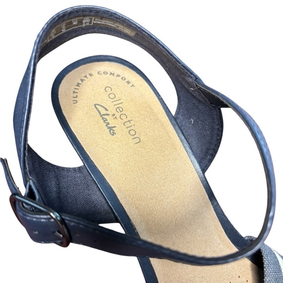 NWOT CLARKS Women's Margee Beth Stripe Navy White Marine Wedge Sandal, Size 9W - Picture 11 of 12